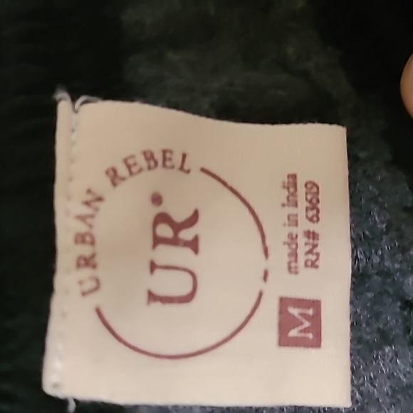 Urban Rebel Juniors Black Side Pockets Elastic Waist Sweat Shorts Size Medium - Picture 4 of 10